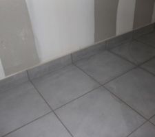 PLus que le remblaiement/VRD et maison OK

Cellier