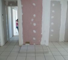 Emplacement du futur poele dans la pièce de vie