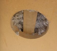 Insufflation de la ouate de cellulose dans les caissons de toiture