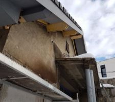 D&eacute;pass&eacute;s de toit pignon sud