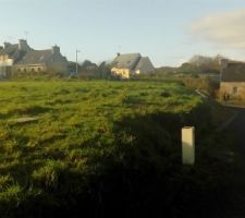 Photo du terrain ce matin prise c&ocirc;t&eacute; est .