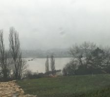 Vu de la rue chèvre haie, c?est l?inondation .