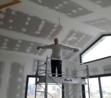 Place au ponçage des bandes !