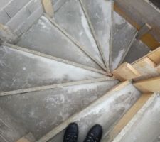Plancher haut / escalier