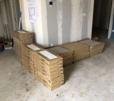 Livraison du carrelage de SDB et RDC