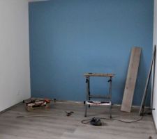 Peinture et parquet chambre 1