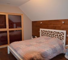 Peinture "chat tigré" dans la chambre