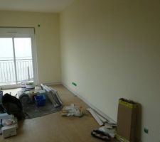 Le s&eacute;jour avec toutes les prises