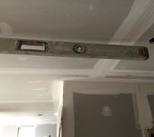 Dites voir, les 3 centim&egrave;tres d'&eacute;cart l&agrave; c'est normal ?