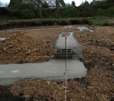 Fondation (si qqn peut me dire si le d&eacute;nivel&eacute; et normal?)