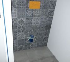 WC en carreaux de ciment !
