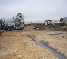 Fondations 2 personnes
Jorge et son Frère José
merci encore à toi Bo Frére pour tout ce que tu as fait pour nous....