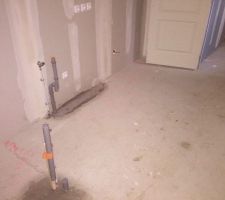 Future cuisine, plomberie termin&eacute;e