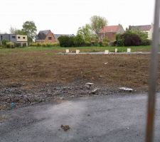 Premi&egrave;res photos du terrain.