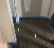 Coulage de la chape liquide 5 cm d'&eacute;paisseur