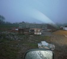 Un petit brin de soleil serait le bienvenu, un temps chaotique depuis quelques semaines... il serait temps que ca monte tout ca!!!!