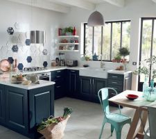 Notre modèle de cuisine bleu nuit Candide