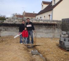 La petite famille 
Moi Nath
Mon Mari Jorge
et notre loulou Miguel