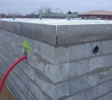 Arase non conforme et planelles fissur&eacute;es ou non joint&eacute;...mauvaises surprises du jour...