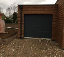 Le garage de 20 m2 accolé