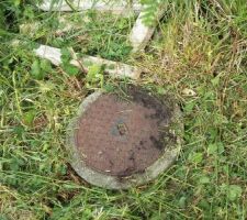 La bouche d'assainissement

petit coup de propre sur le terrain