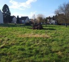 Vue fond terrain limite gauche