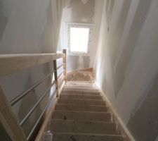 ESCALIER TOUT PETIT