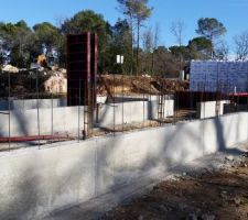 Vide sanitaire et préparation des poteaux