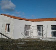 Pose du premier enduit