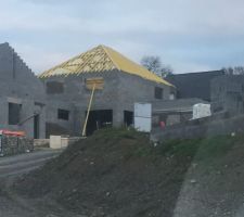 La maison prend forme