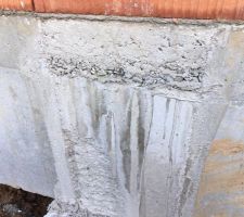 Ségrégation du béton de la dalle