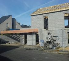 Charpente auvent terminée