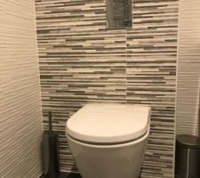 Dernier wc suspendu salle de bain chambre parentale