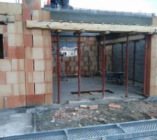 Le garage en cours de réalisation