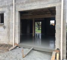 Dalle flottante fait