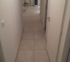 Fin carrelage - vu couloir