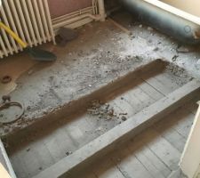 Plafond cuisine/plancher salle de bain