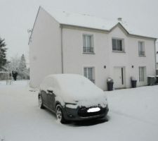 1ères neiges à la maison