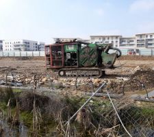 Engin pour la construction des pieux
