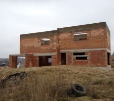 Vue extérieure acrotères