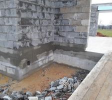 Deuxieme couche partielle d'enduit !