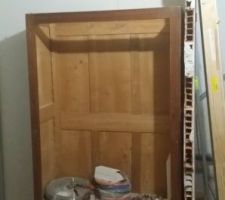 Tiens... Une vieille armoire...