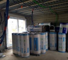 La laine de verre est arriv&eacute;e..