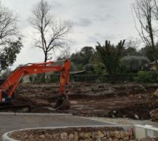 Début du terrassement de la plateforme