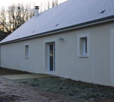 On vois la structure de la maison  par temp froid