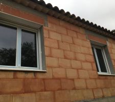 Porte d'entrée posée !!