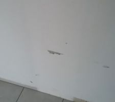 Autant mettre de la colle partout !