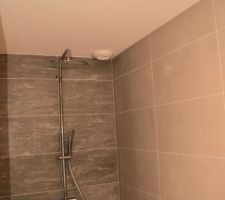 Douche à l'italienne