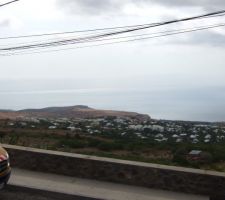 Vue vers la gauche, sur la cap La Houssaye (La Houss&eacute; en cr&eacute;ole, ne pas prononcer comme hendaye)