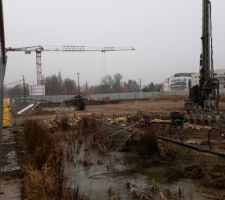 Engin installation des pieux